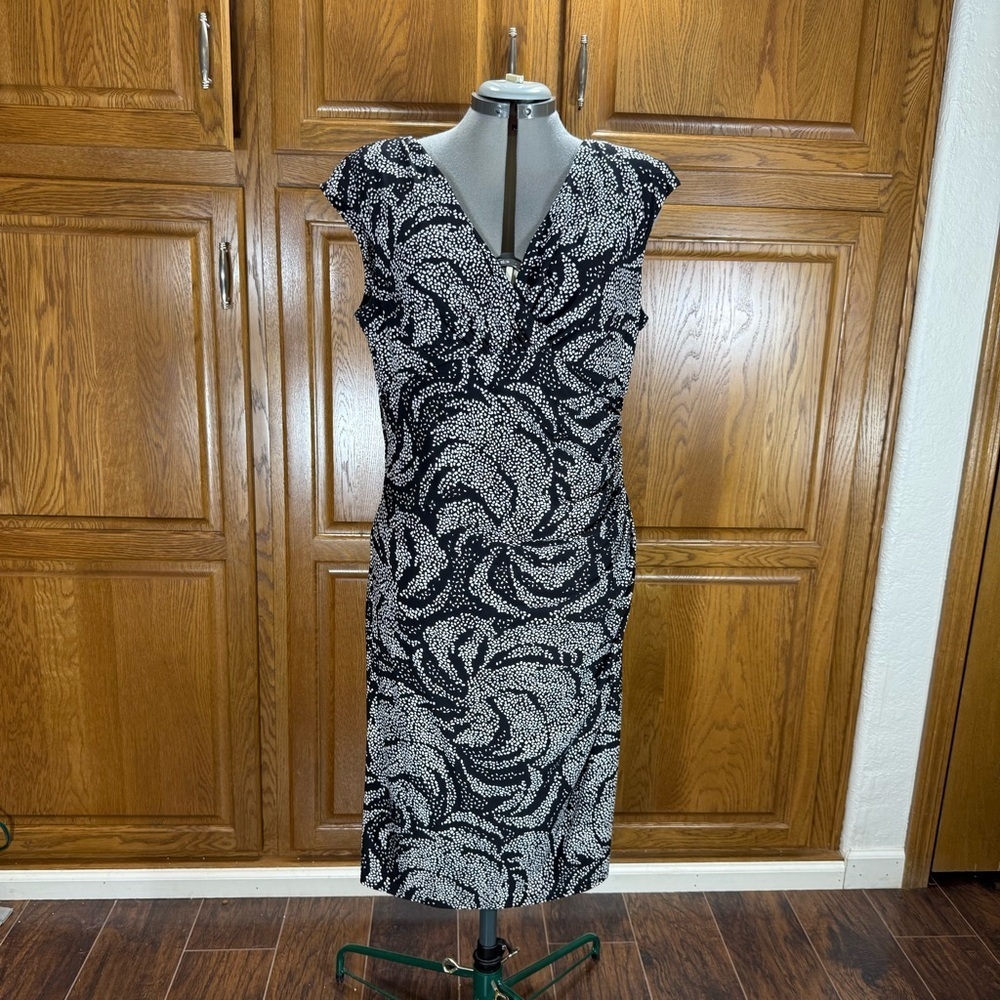 Chaps Black and White Swirl Print Midi Dress